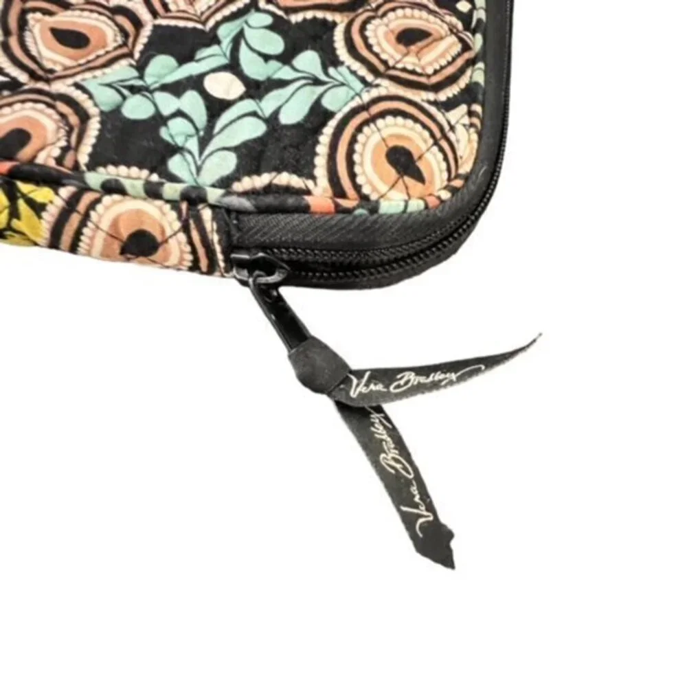 Vera Bradley Tablet Laptop Sleeve Sierra Quilted‎ Zip 14X11 Floral Inner Pocket